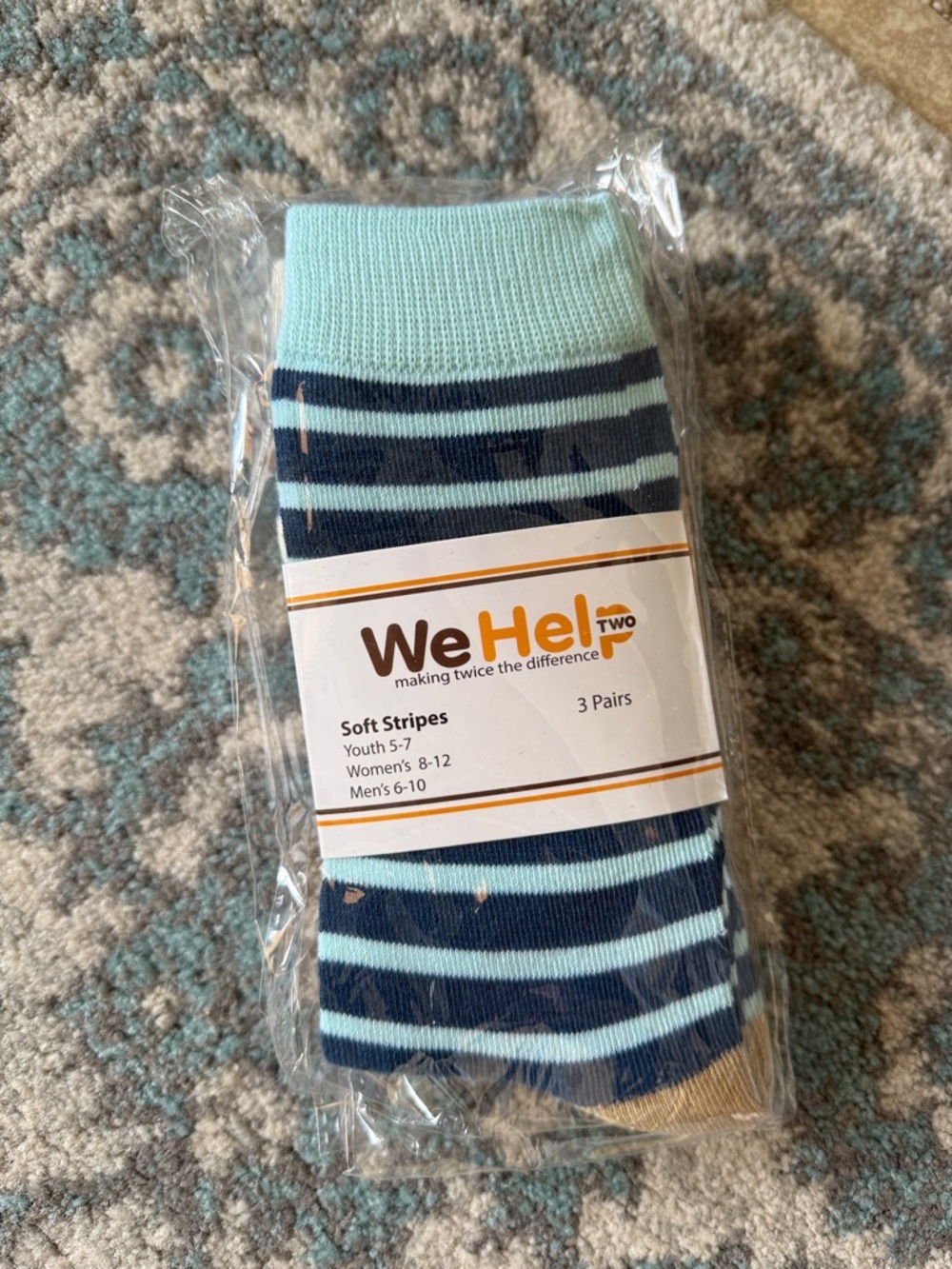 NEW 3 Pack Stripe Socks  Navy & Light Blue Cream and Tan